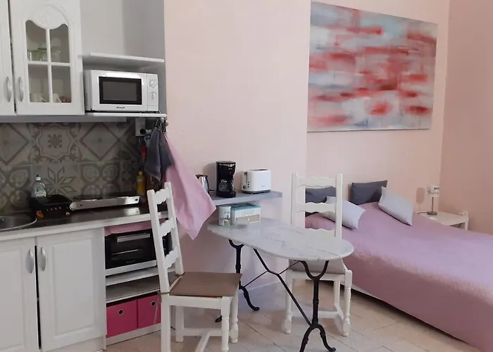 Centre Historique Πανσιόν Agde