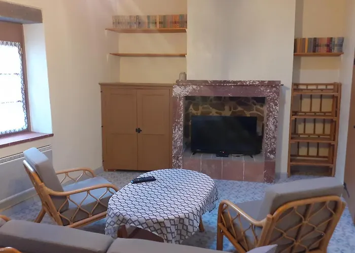 Centre Historique Πανσιόν Agde